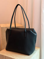 Bern Shoulder Bag