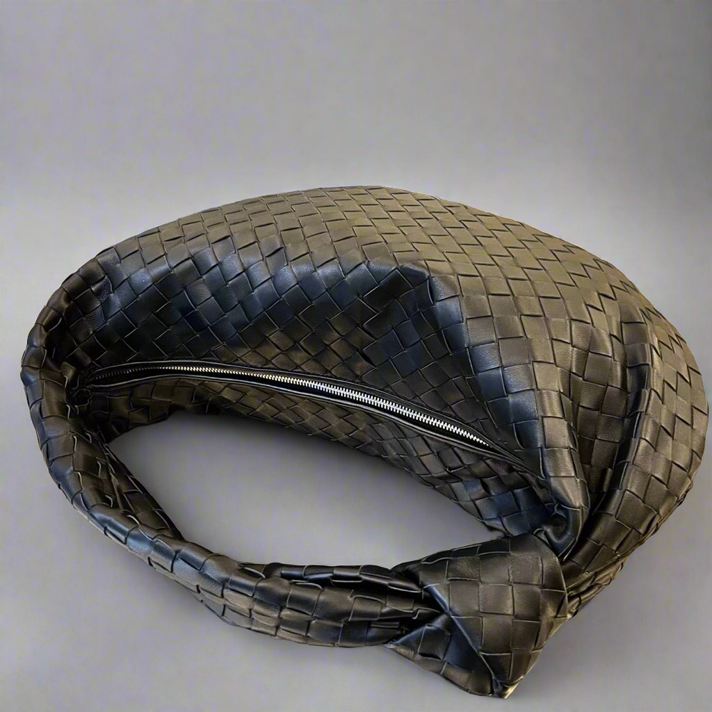 Small Knot Bag with Logo