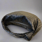 Small Knot Bag with Logo