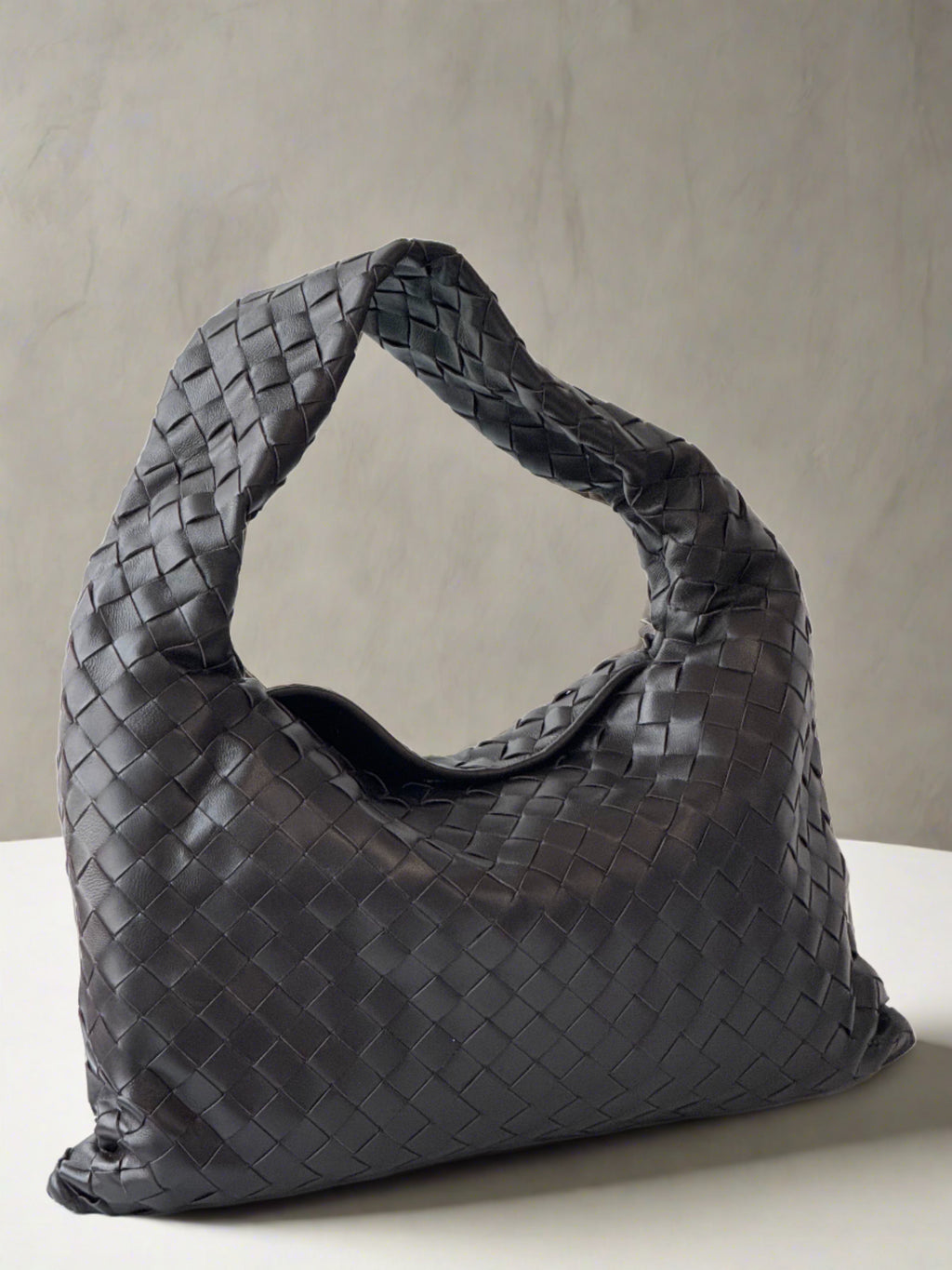 Mckenzie Hop Bag