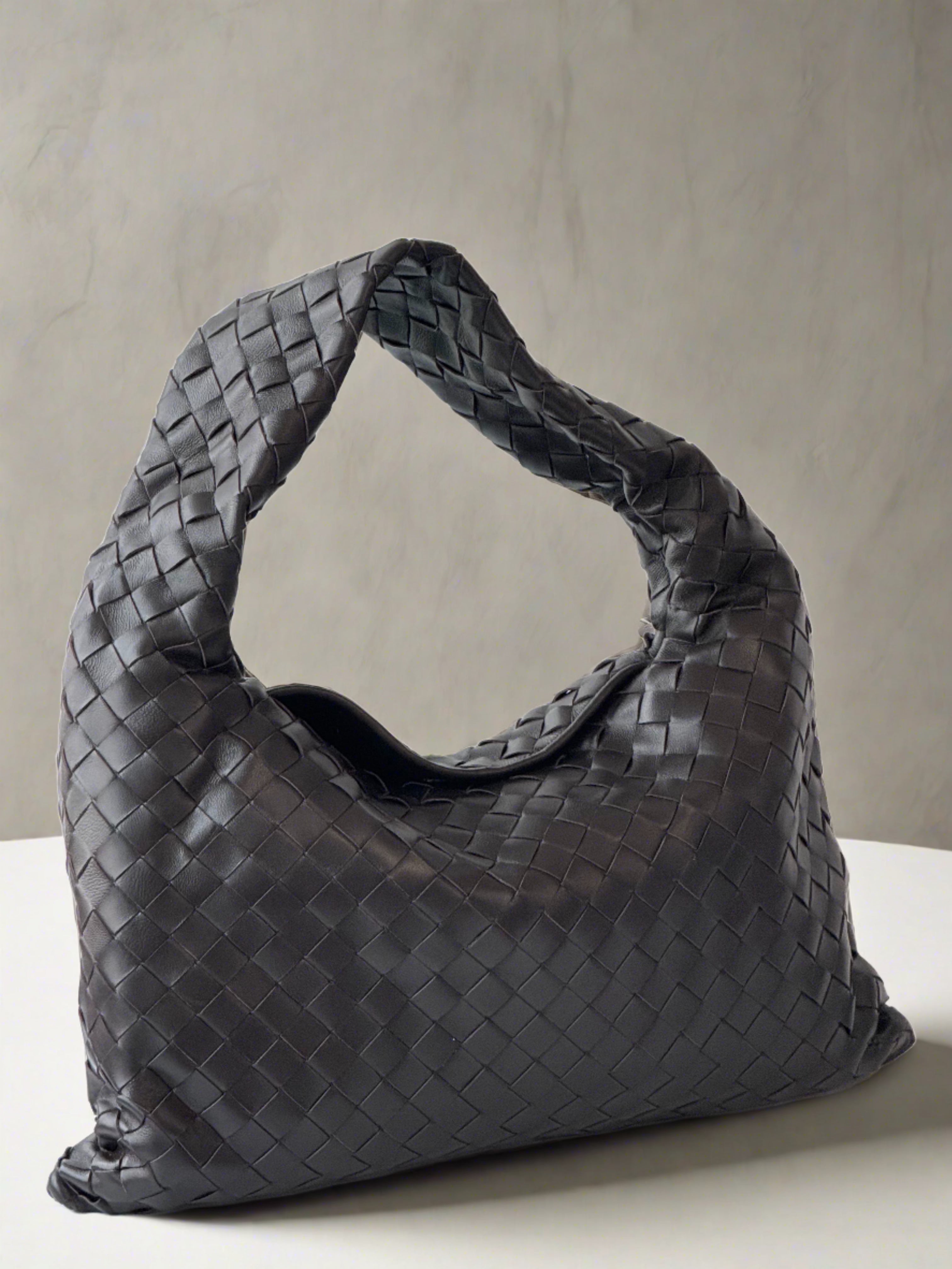 Mckenzie Hop Bag