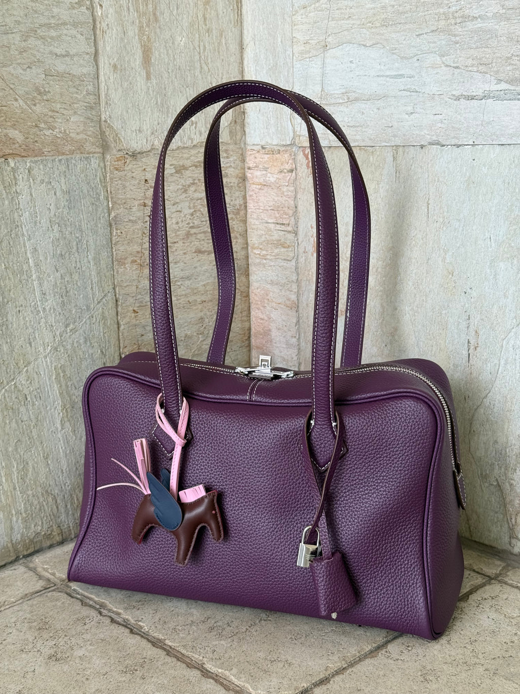 Victoria Plus