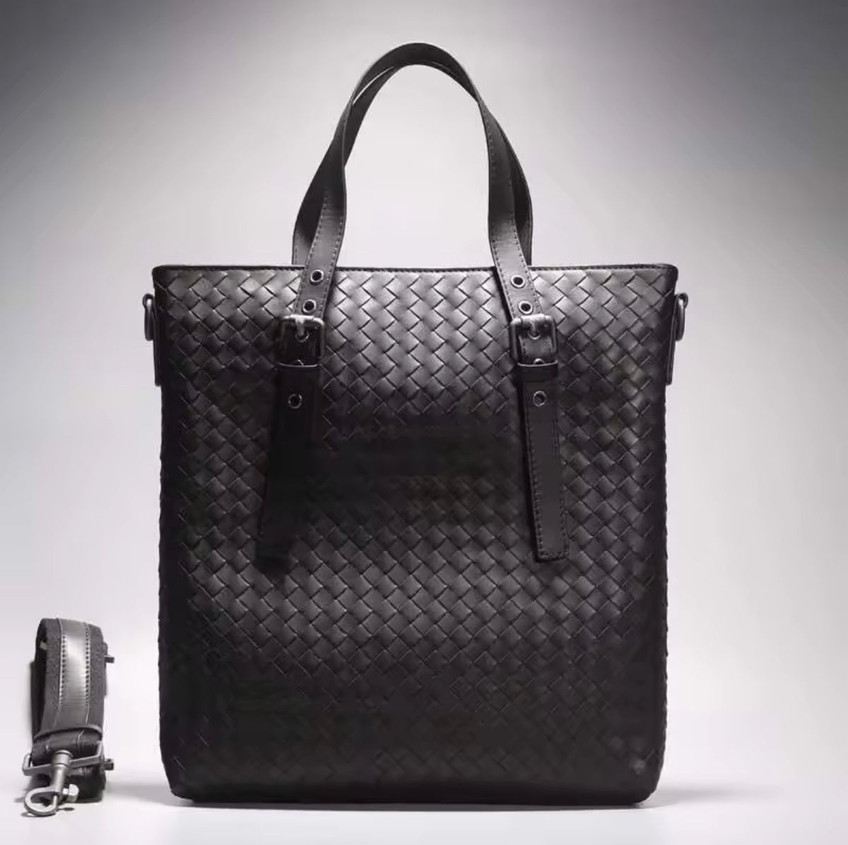 Mckenzie Messenger Bag