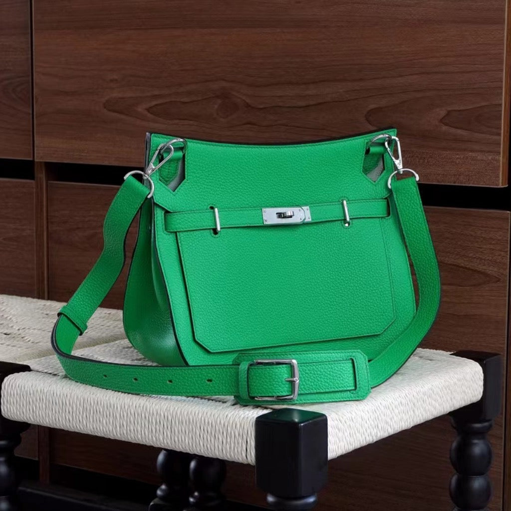 Essential Crossbody Bag