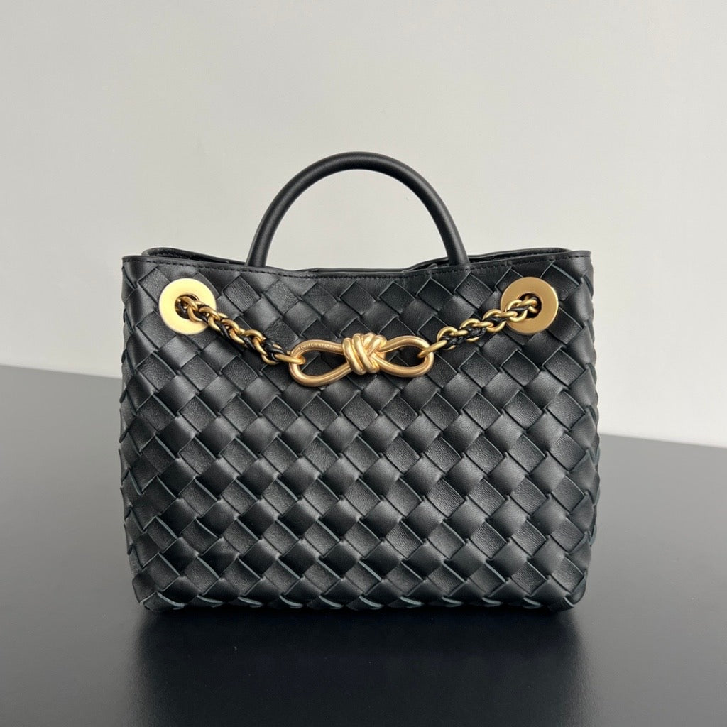 McKenzie Handwoven Bow Bag