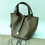 Elisabetta Slouch Bag Premium Leather