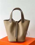 Elisabetta Slouch Bag (Regular/Handstitched 18/22cm)