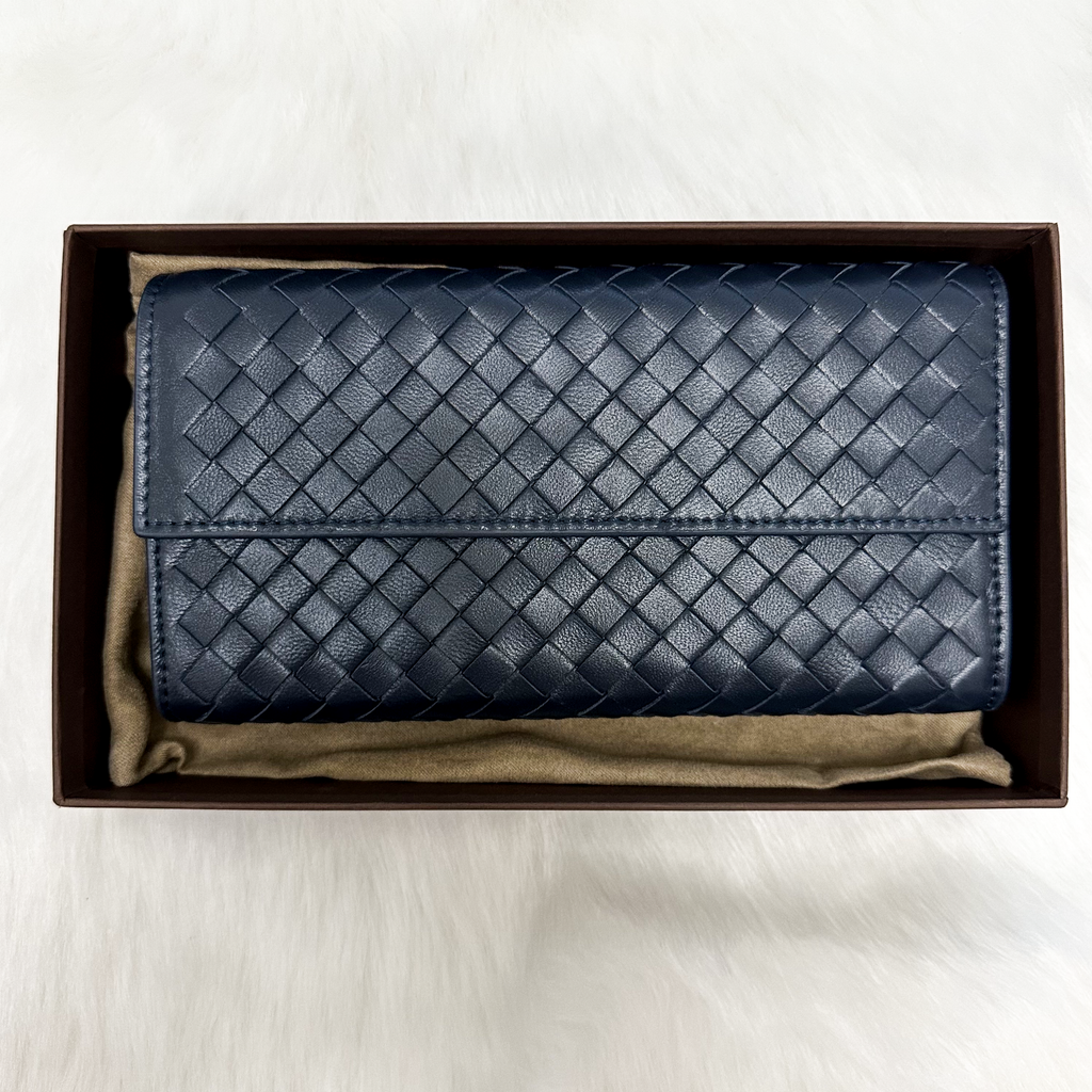 McKenzie Long Handwoven Wallet