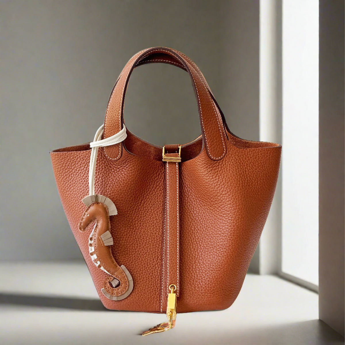 Elisabetta Slouch Bag Handstitched 18/22cm