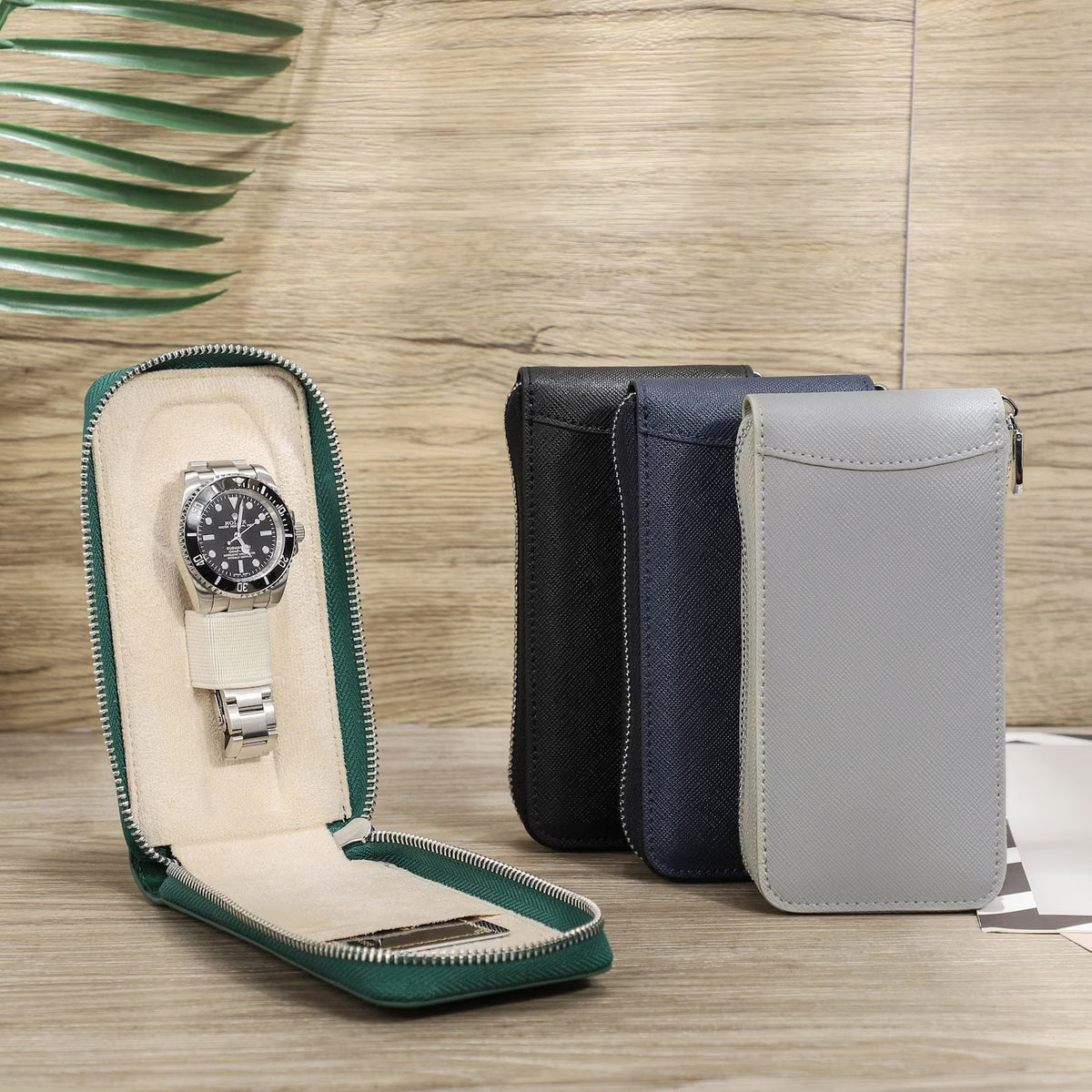 Single Watch Roll Holder