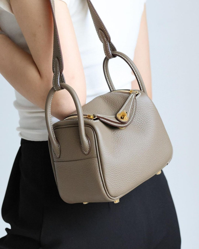 Madison Premium Leather Tote Mini – Things Remembered PH