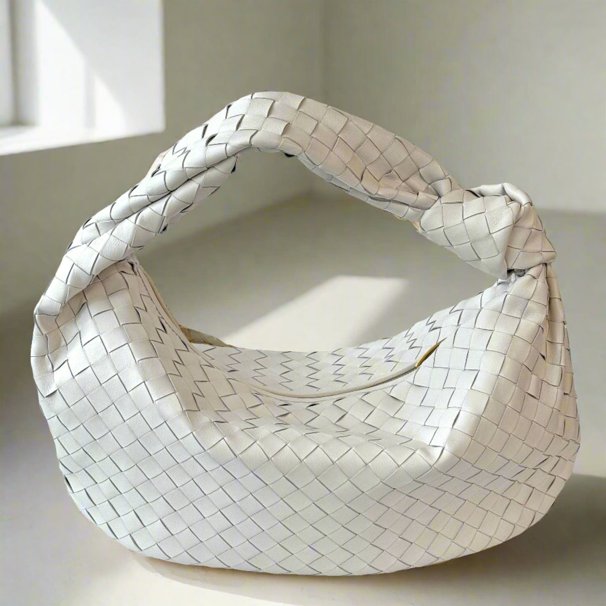 Small Knot Bag with Logo