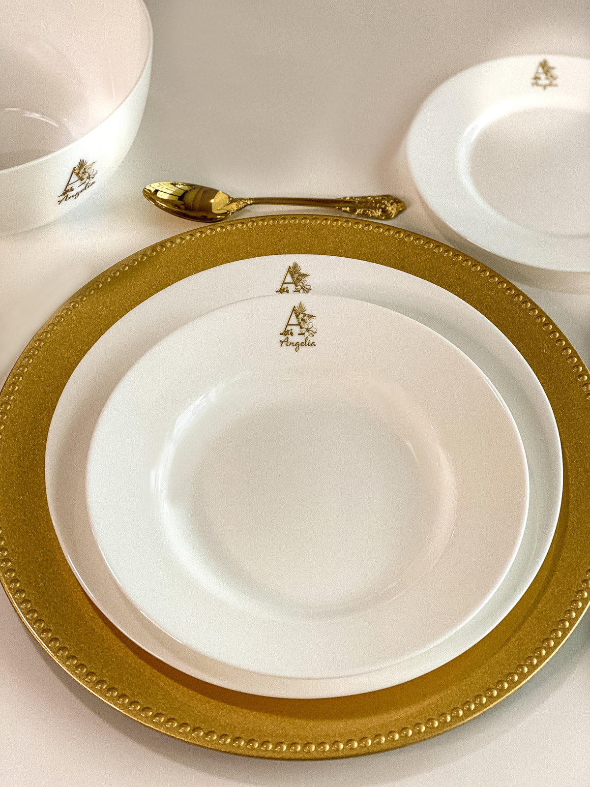 19pc Everyday Dinner Set
