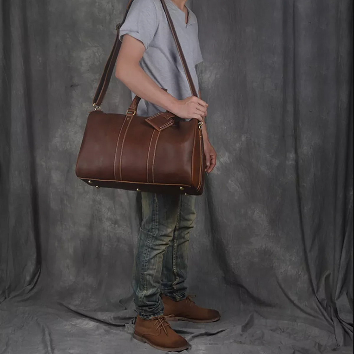 David Leather Weekender